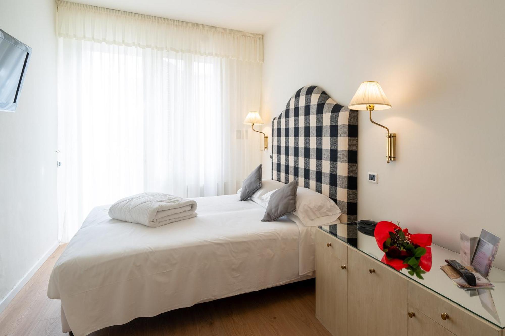 Hotel Manzoni Wellness&Spa Montecatini Terme Exterior photo